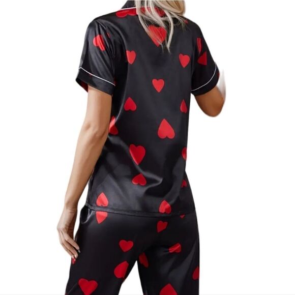 Women's Red Heart Print Black Pajama Set, Sleepwear and loungewear - Picture 10 of 12